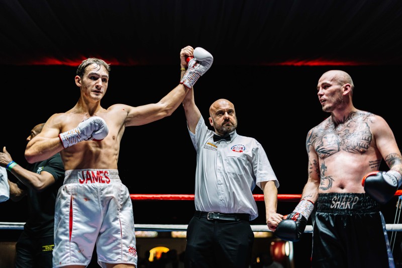 Other image for Boxers vow to bounce back from ‘gutting’ Metrodome cancellation